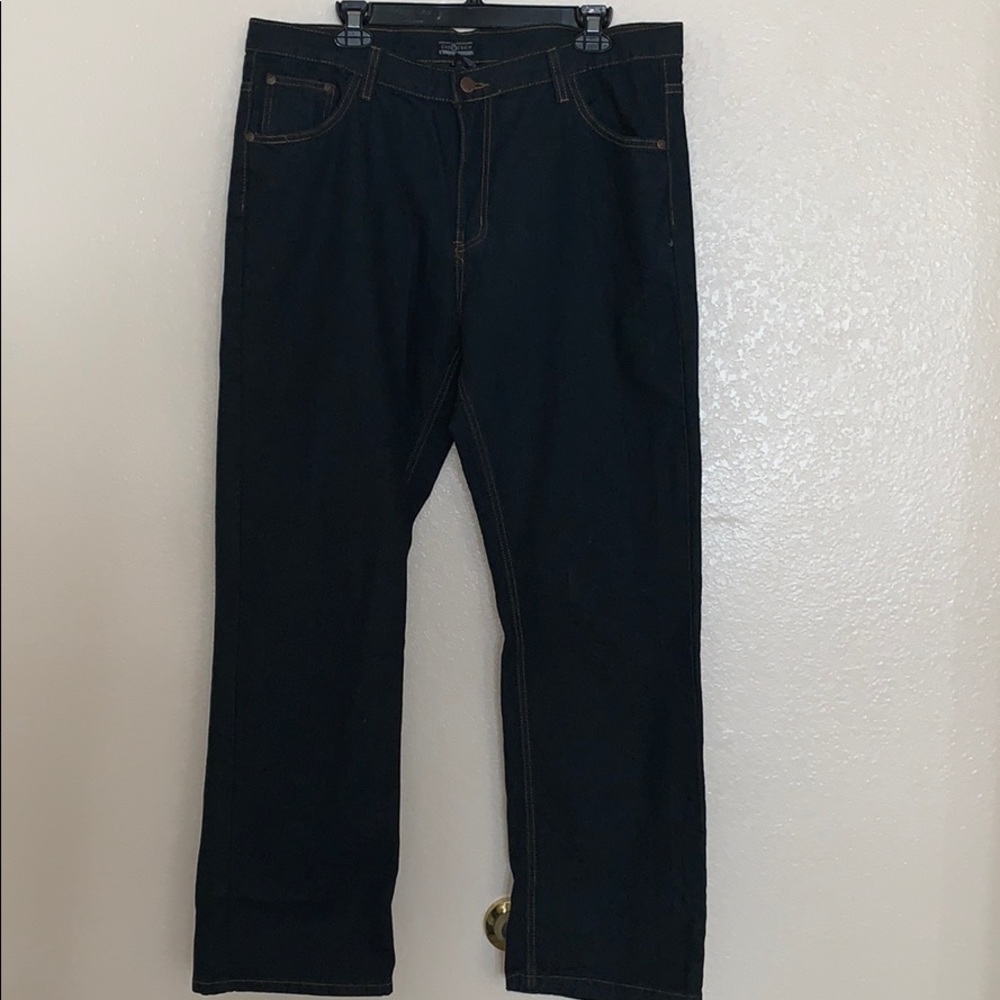 👍🔥NEVER WORN Dark blue denim jeans